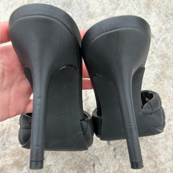 Steve Madden Signify Heels - Picture 4 of 4